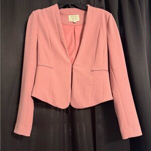 Elegant Pink Women's Jacket